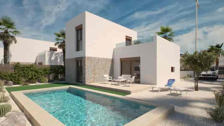 Luxurious Villas at La Finca Golf Resort, Algorfa