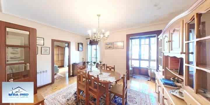 Spacious 5-Bedroom Home in the Heart of Santoña