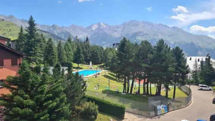 Cozy 1-Bedroom Penthouse in the Heart of Formigal Ski Resort