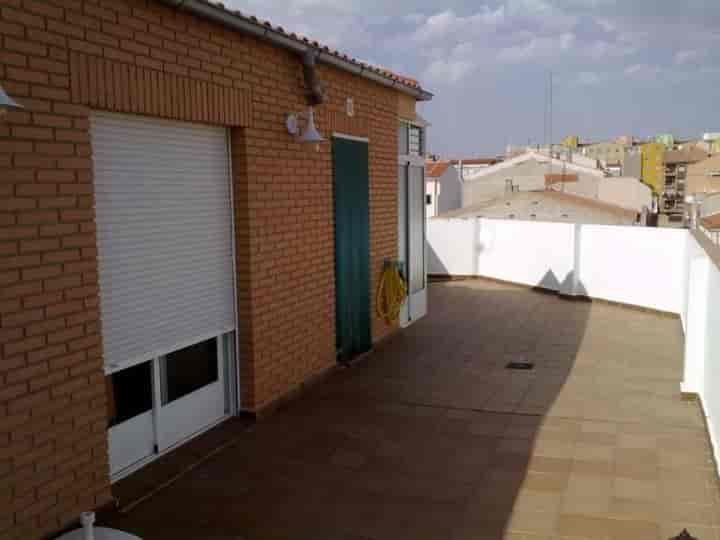 Stunning Attic Near Avenida Virgen del Pilar - Includes Garage!