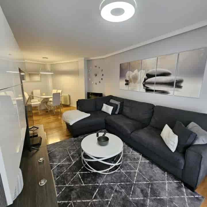 Stunning Newly Renovated 3-Bedroom Apartment in a Prime Area