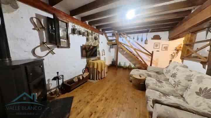 Charming 3-Bedroom Semi-Detached House in Santiurde de Reinosa, Cantabria