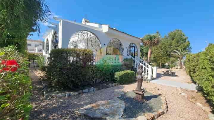 Charming 3-Bedroom Family Home in Sunnyvale