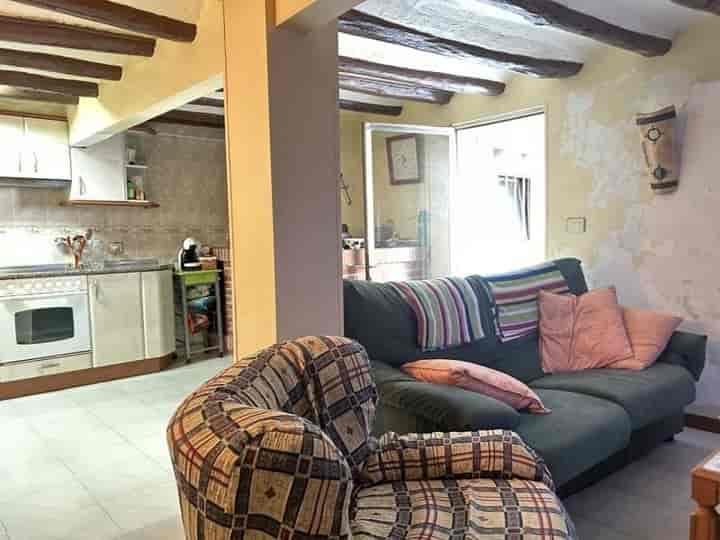 Charming Home in Central Cintruenigo, Navarra - 1490