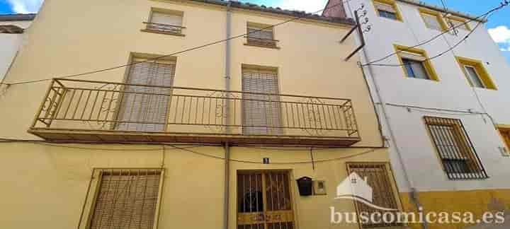 Charming 2-Bedroom Villa in Villanueva del Arzobispo, Jaén