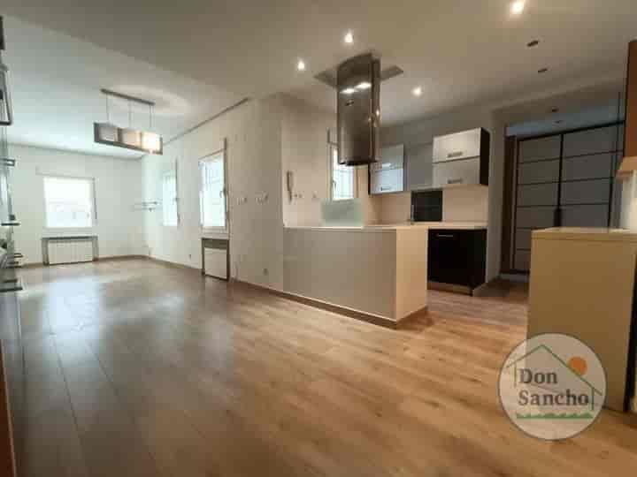 Modern 2-Bedroom Apartment in the Heart of the City