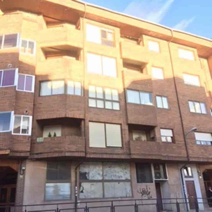 Charming 3-Bedroom Apartment in Belorado - Perfect for Pilgrims and Investors!