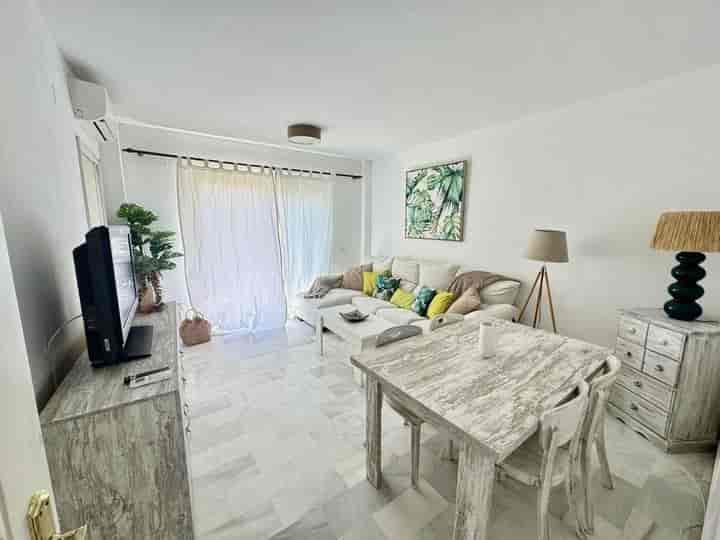 Sunny Appartement 2-Bed à Guadalmina Baja, Costa del Sol