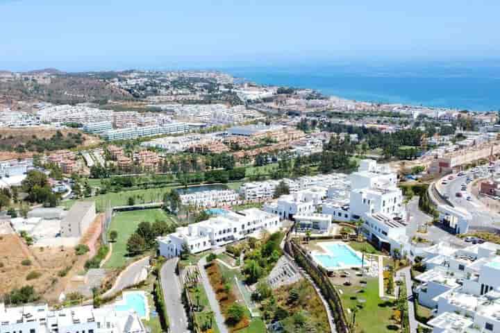 Апартаменты с 3 спальнями в La Cala de Mijas, Costa del Sol