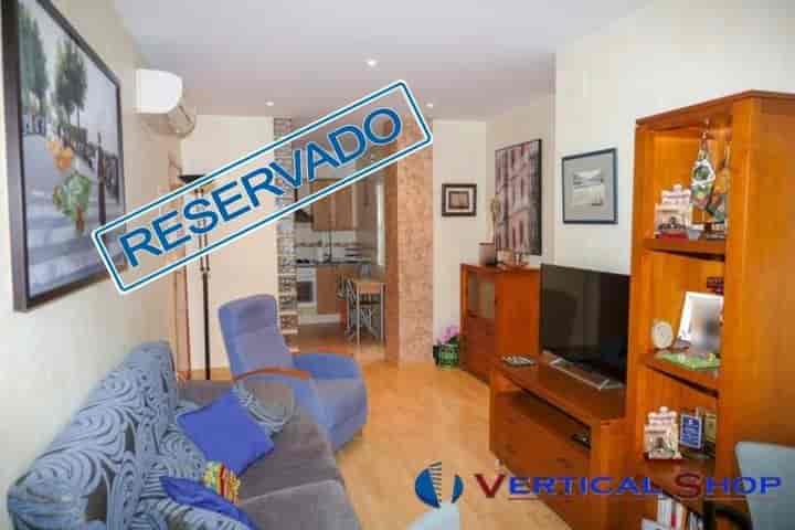 Charming 3-Bedroom Apartment in Caudete, Albacete