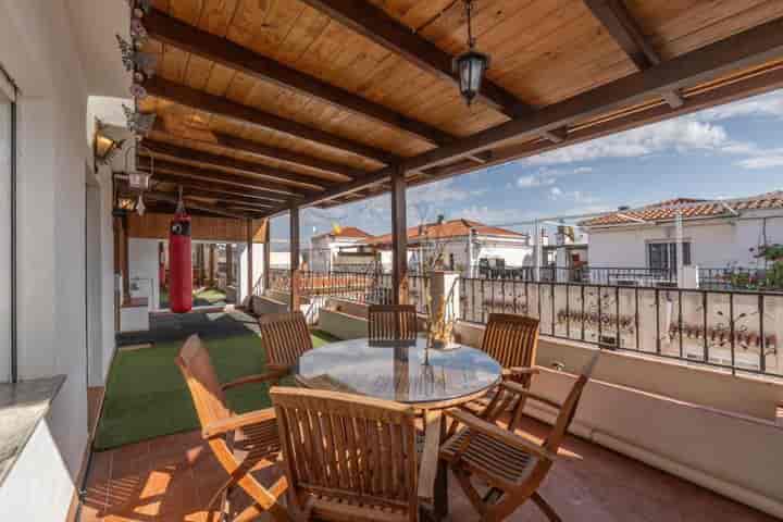 Churriana de la Vega: Stunning Duplex Penthouse with Amazing Terrace