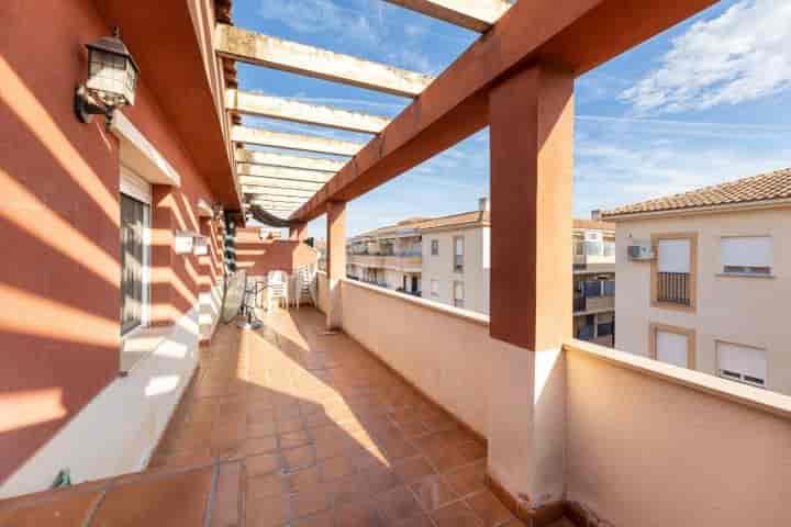 Stunning 2-Bedroom Penthouse in Las Gabias