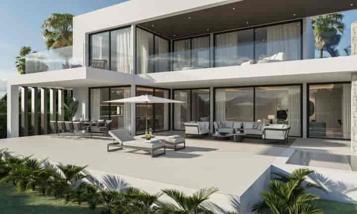 Fantastisk Villa i Marbesa, Marbella - Bara några steg från stranden!