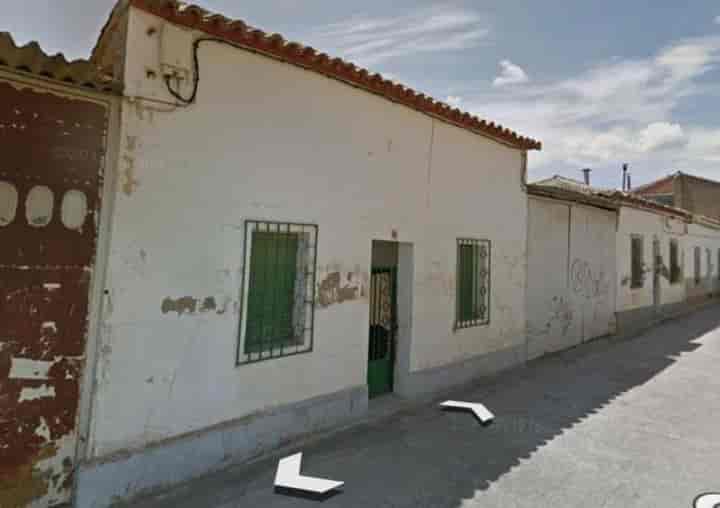 Charming Dual Homes with Land in Valentin Gardeta, Huesca