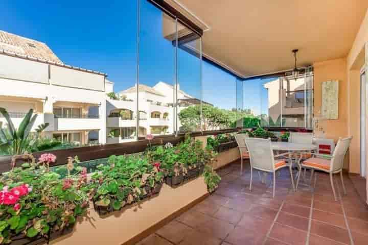 Erstaunliche Strandwohnung in Elviria