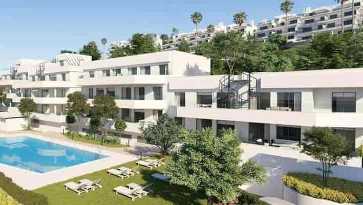 Moderne Ferienwohnung in Estepona Nueva Milla de Oro