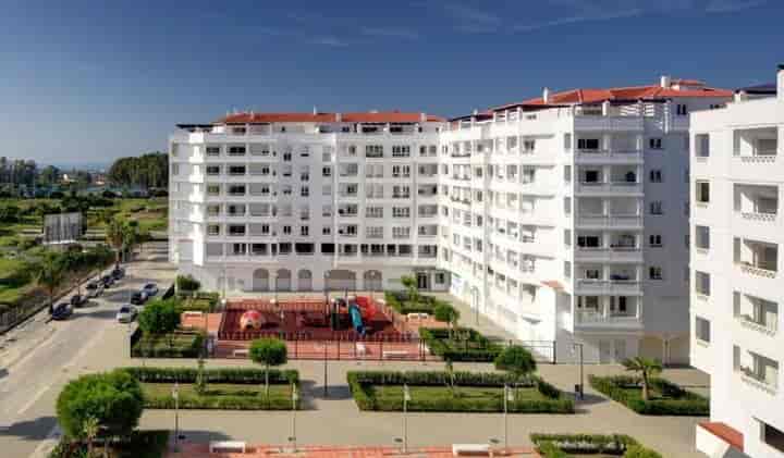 Helles 4-Zimmer-Apartment in Nueva Andalucía