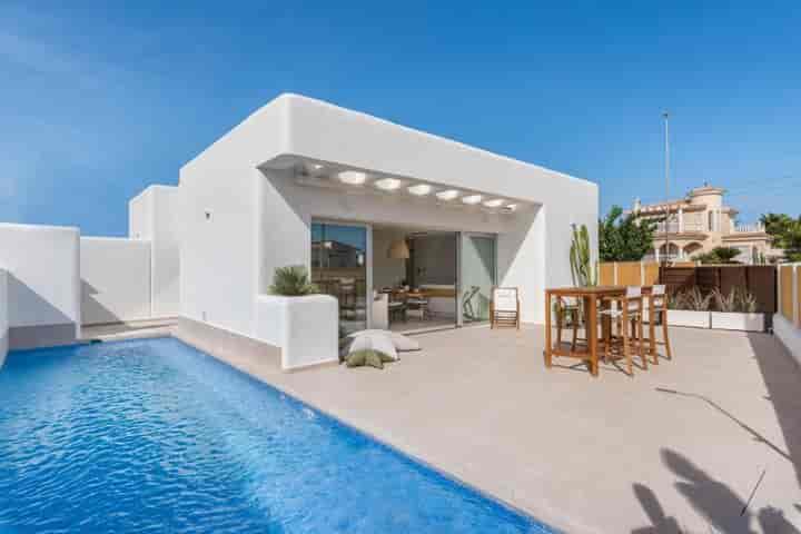 Charming Dolores Villas: Modern Living in Costa Blanca