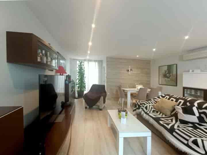 Stunning Townhouse for Sale in Golmés