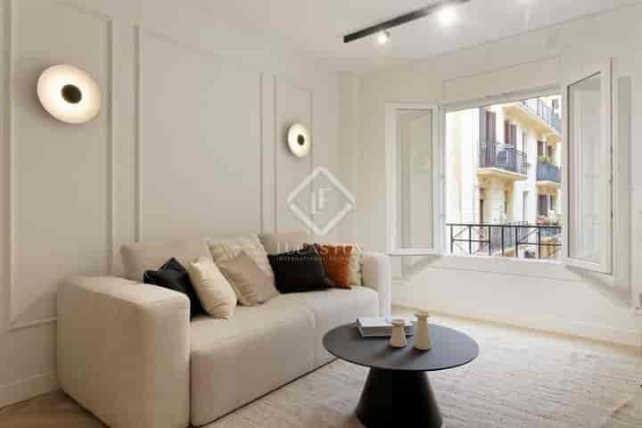 Stylish Apartment in Villa de Gràcia - Just Steps from Passeig de Gràcia