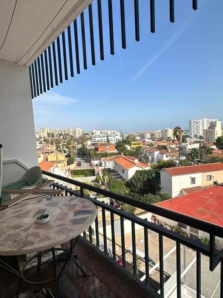 Apartamento listo para la renovación en Benalmádena - ¡Su sueño espera!