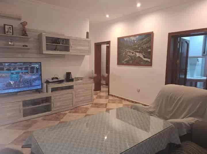 Helle 3-Schlafzimmerwohnung im Herzen von Andalusien