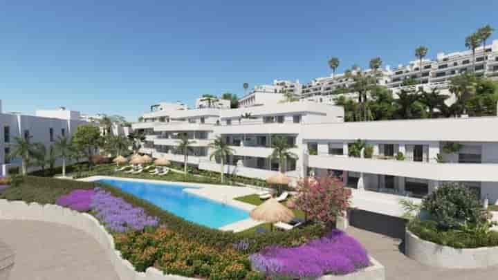 Modern Living Near Estepona's Goldene Meile