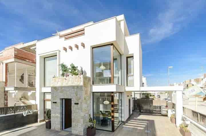 Stunning New Build Villas in Vera, Almeria - Just Steps from the Beach!