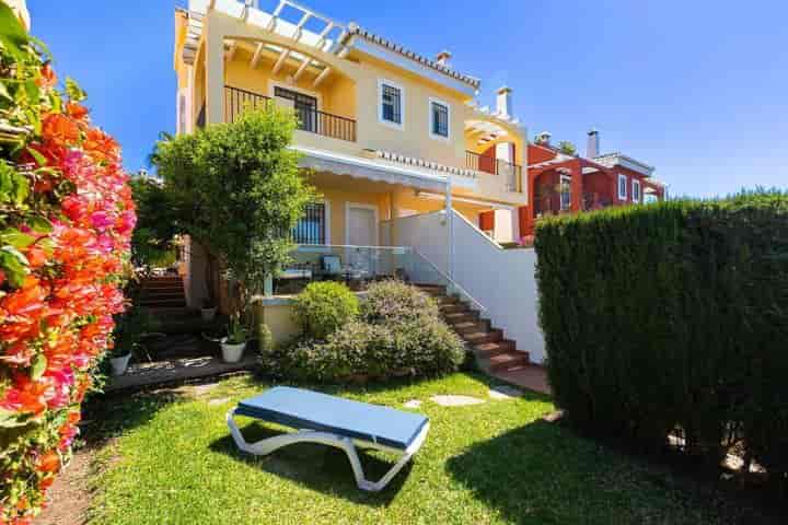 Magnifique maison semi-détachée à quelques pas de la meilleure plage de Marbella