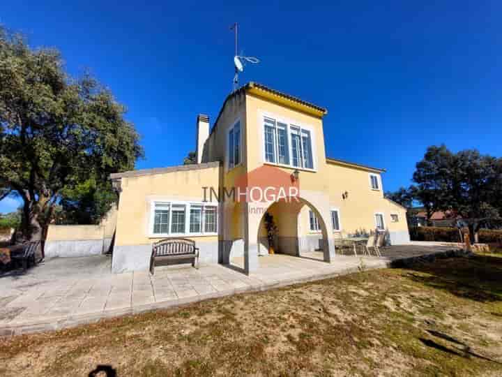 Stunning Chalet for Sale in La Fontanilla, Castilla y León