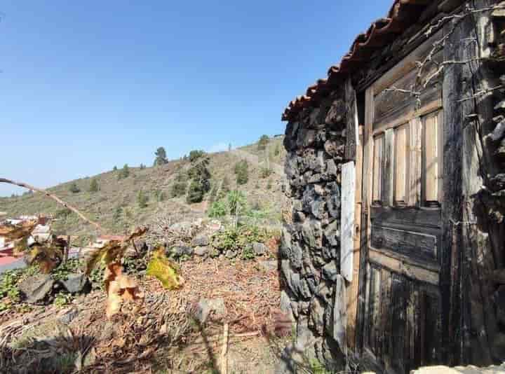 Charming Renovation Project in Chirche, Guía de Isora