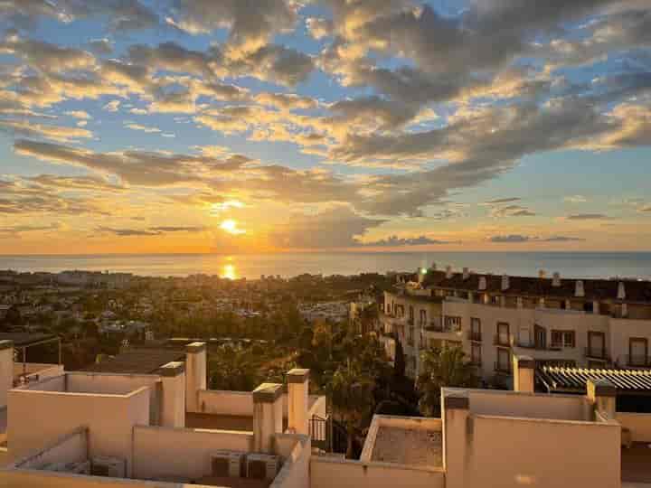 Stunning Modern Penthouse with Panoramic Views in Benalmádena