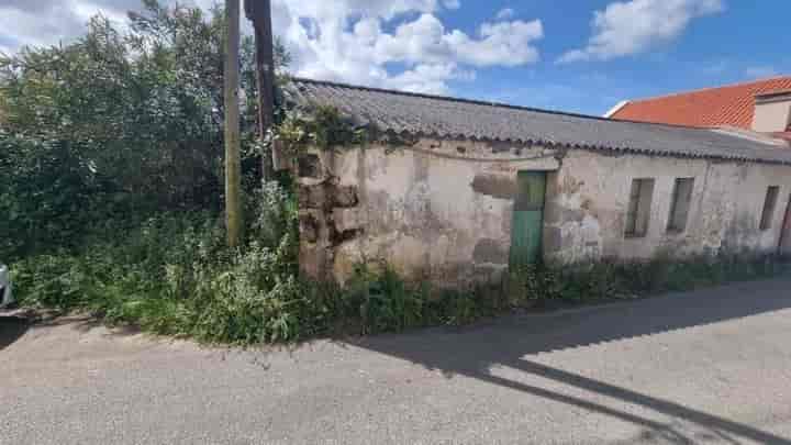 Charming Fixer-Upper in Portonovo - Just 1Km from the Beach!