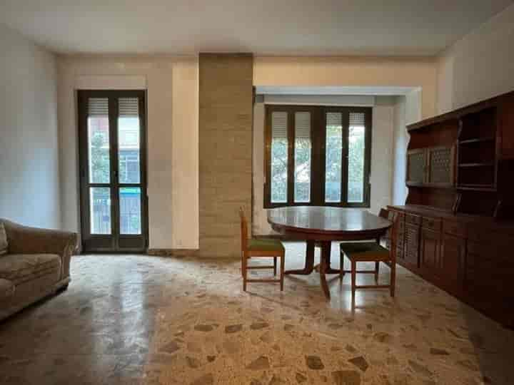 Spacious 5-Bedroom Apartment in the Heart of Ponferrada