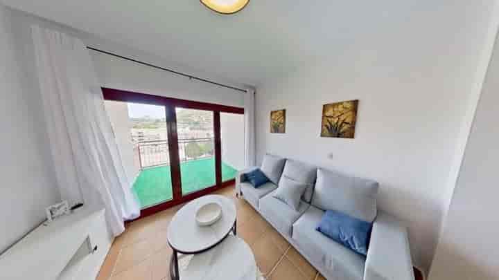 Spacious 2-Bedroom Apartment with Large Terrace in Archena