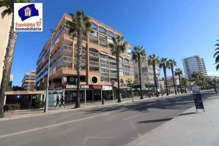 Charming Apartment on Paseo Jaime I, Salou