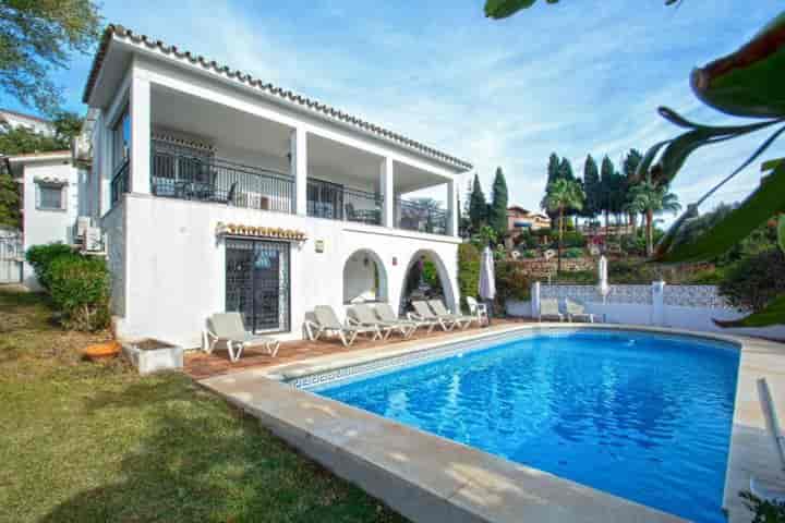 Bungalow de charme en Sunny Crest, CA