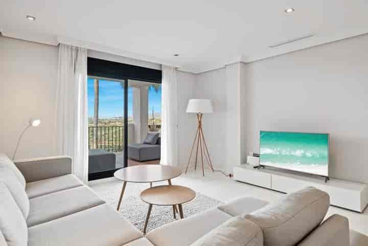 Cozy Coastal Flat in Estepona