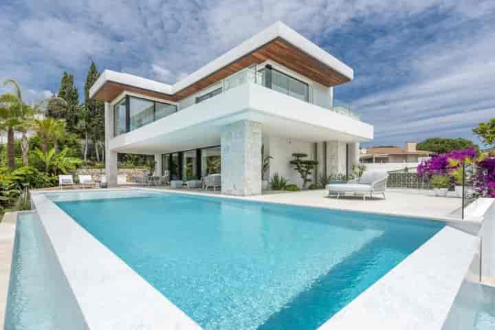 Chic Villa i Carib Playa nära Marbella
