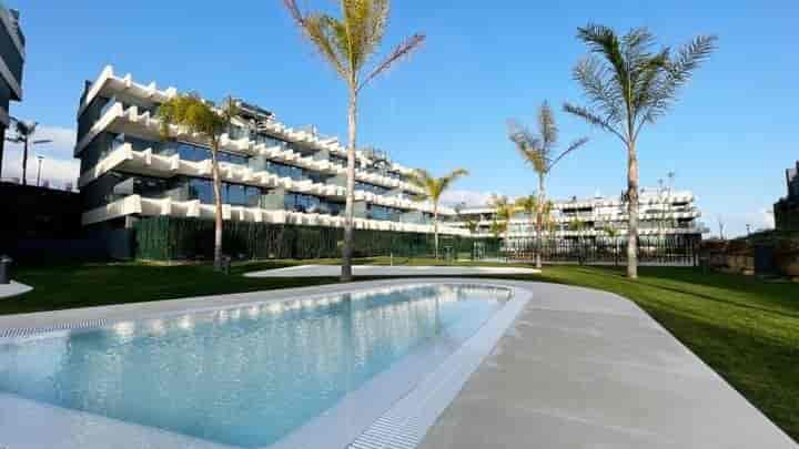 Geräumiges modernes Apartment in New Golden Meile, Estepona