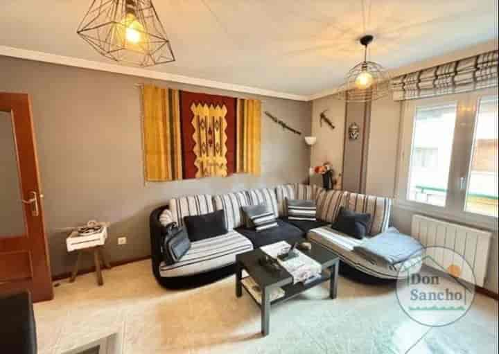 Charming 3-Bedroom Apartment in Cigales, Valladolid