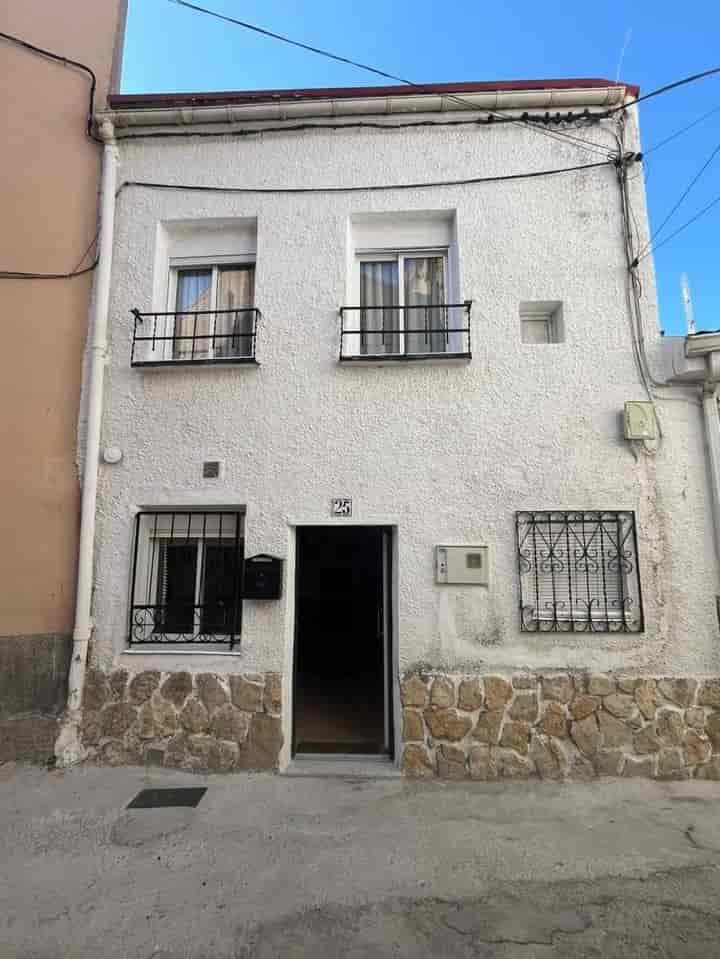 Charming Townhouse in the Heart of Guadalix de la Sierra