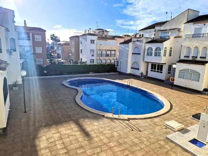 Sunny Ground Floor Apartment in Coastal Paradise