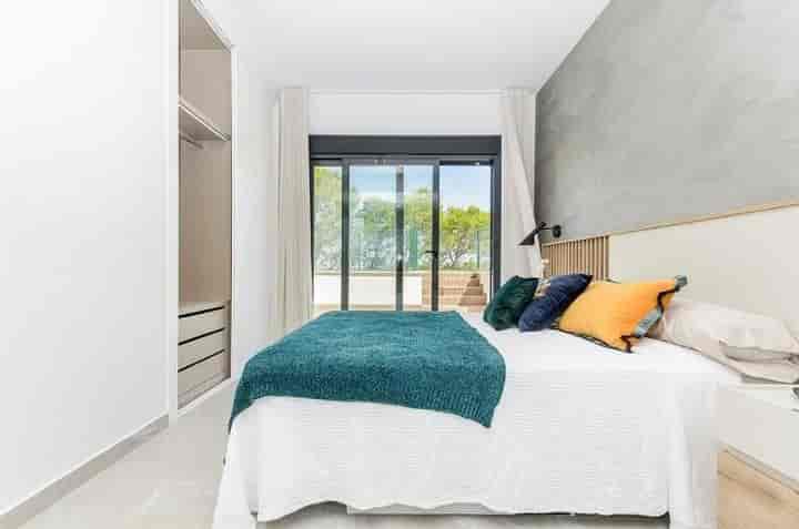 Stunning New Bungalows in San Miguel de Salinas