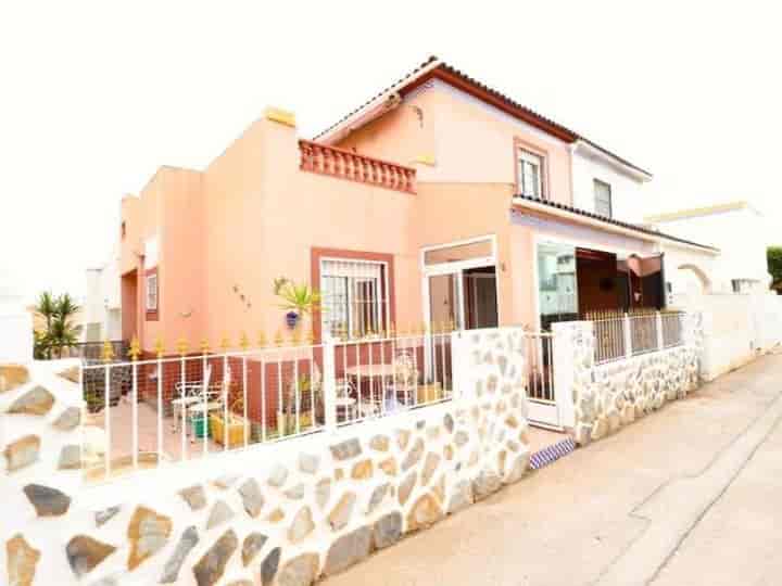 Charming Quad Villa in Urbanisation Mirador de los Balcones