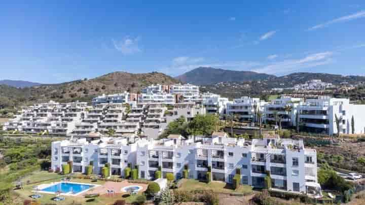 Superbe appartement 2 chambres à Los Arqueros, Malaga