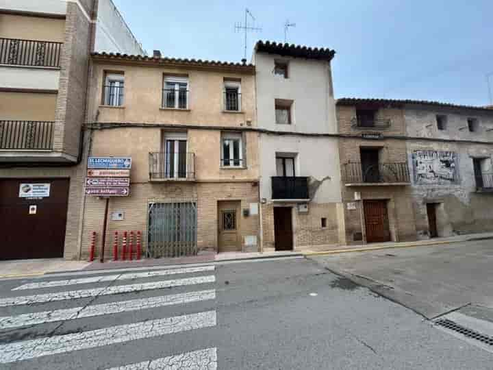 Charming 3-Story Home in Central Cascante, Navarra