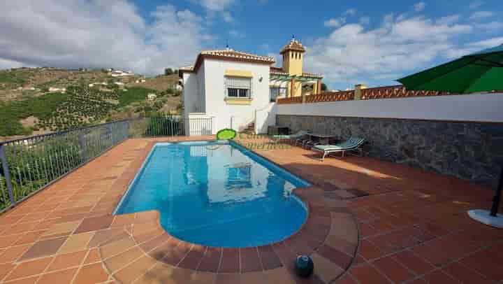 Fantastisk Country Villa nära Torrox