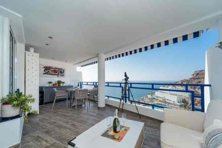 Cozy Apartment with Stunning Views in Taurito, Gran Canaria