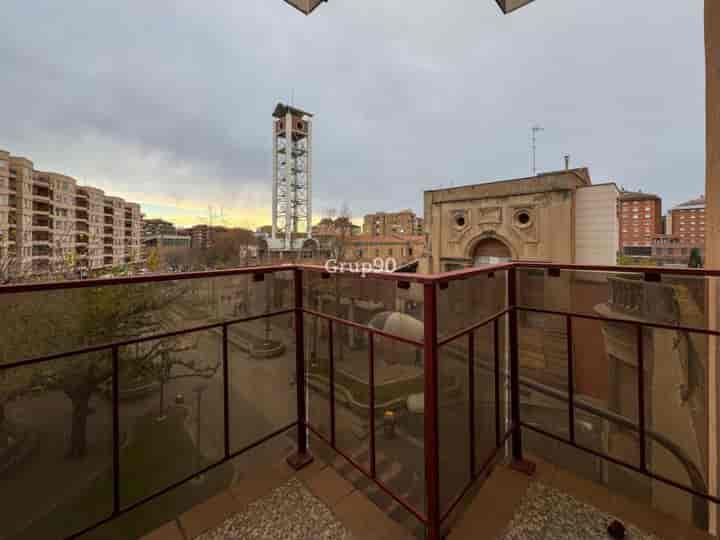 Spacious 3-Bedroom Apartment with Balconies in Lleida's Upper Zone